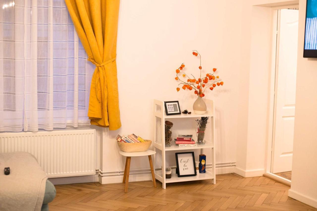 Apartment Jasmine Serenity - Central, Behind Black Church Brasov